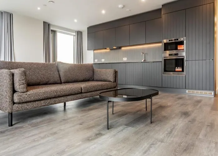 London East Village Apartment With City Views